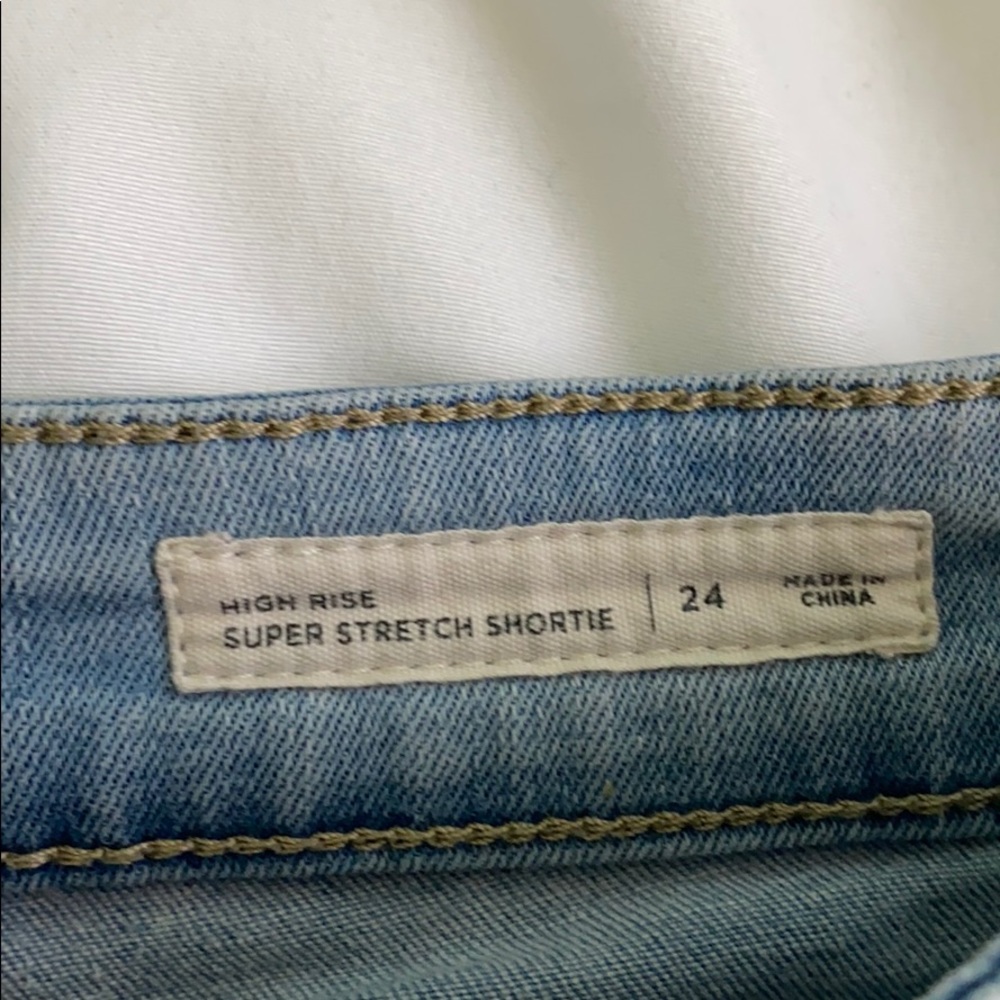PacSun Ripped High Waisted Denim Shorts - Picture 4 of 4